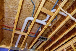 Home construction with hot red and cold blue pex pipe layout in pipes and exposed beams SSUCv3H4sIAAAAAAAACnRSTU/EIBC9m/gfGs42tqWrrEc9mZj4AzYeKOCWLIUNHxqz2f/uAEUx6qFJ582bNzNvOF1eNA2aqJMM3TWnGEEslQrOW+ql0QB3VytuhebC1ojg0hsrqarBiXo2a7oIAHVQKsLnlETOUx+ccFUzNwfvhXXesAPAfcVm1Is9yP/gl2F3OW5KIiWhAlLoUfO4QJxrHSq3ClPMPhgNycDSeiWdW/6jdx+k4lLv3fUT1Xyh9uD+En4OnhtjvzXzz0sxhu6FZh9xl3O1pRVK0OzJLlPR4R0cWdLWK4kGLk3lwpthVEUCrpSOVjKYsiozfk4HK2XMBO1tHAENw1B2QMqYI51UPNgryIqCz9Q5qOAFr28DBpulaqWNTzugrIo4HC+GPR7wDR46TPpuwAS+lZDfwixBJ01UZgxHZSgXsenXKX69ks22J+PN7ThmRu1n4kheuyejGCKMjBvW43bLhrEdMcEt2TDRYjHhbtsR0nMMtzt/AgAA//8DAG0JPdwVAwAA
