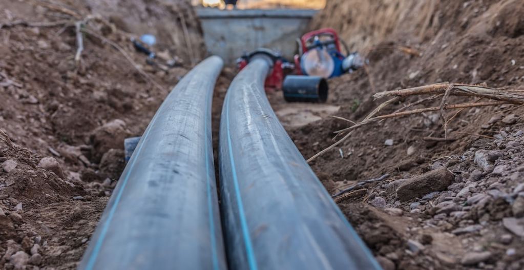 Laying sewer pipe in Boise