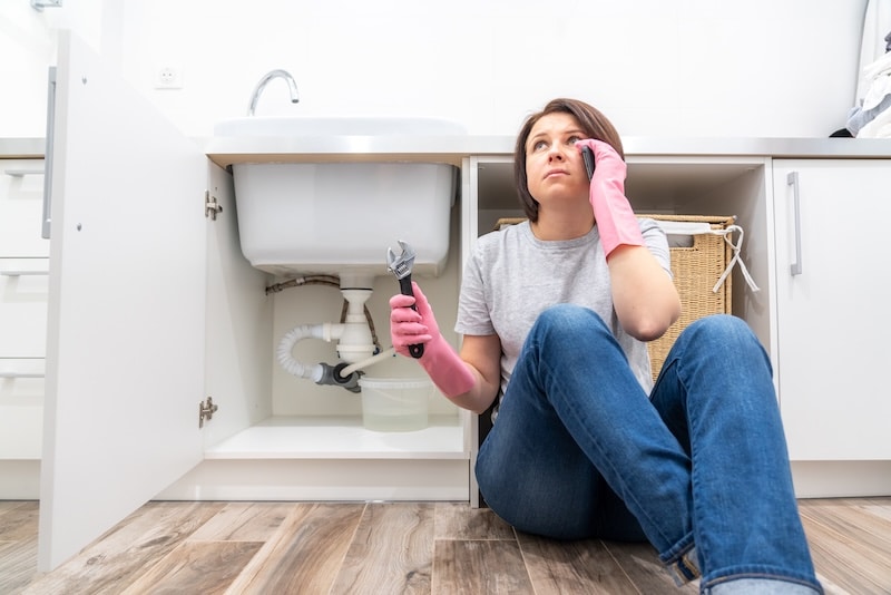 Small Problems Often Have Bigger Causes: How plumbing Emergencies Mount